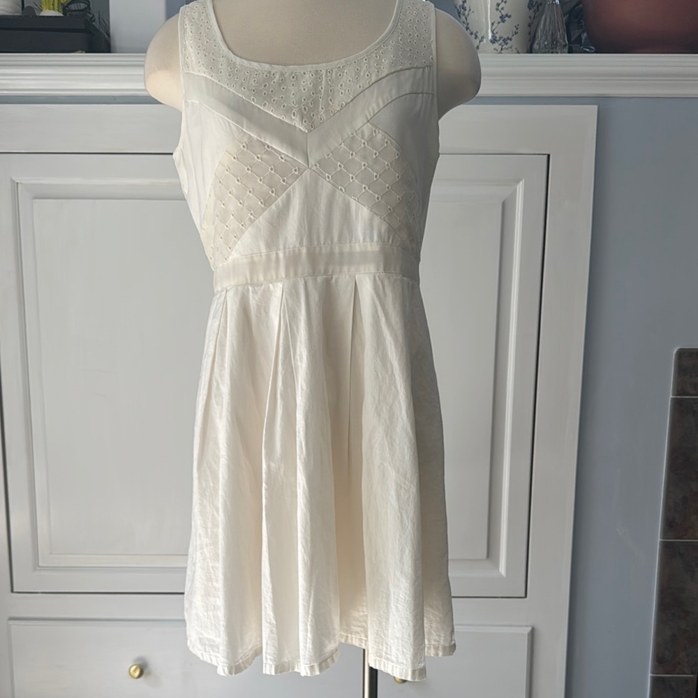 American Eagle Outfitters Elegant White Sleeveless Dress